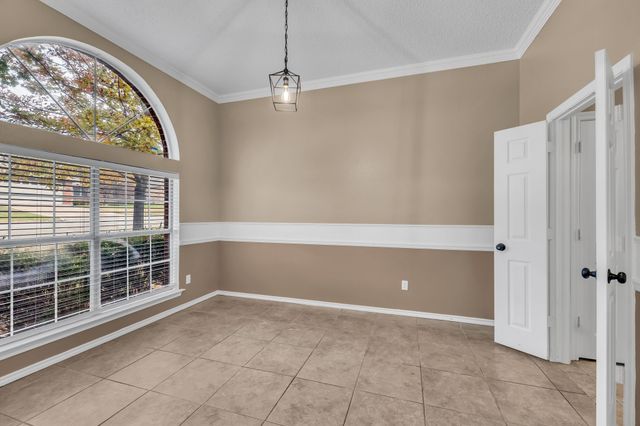 309 Deauville Drive, Fort Worth, TX 76108