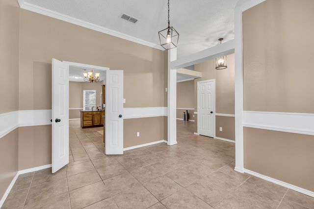 309 Deauville Drive, Fort Worth, TX 76108