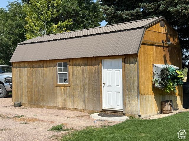 3515 W 100 S, Weston, ID 83286