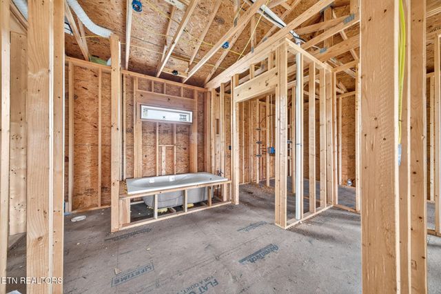 9391 Highway 127N, Crossville, TN 38571