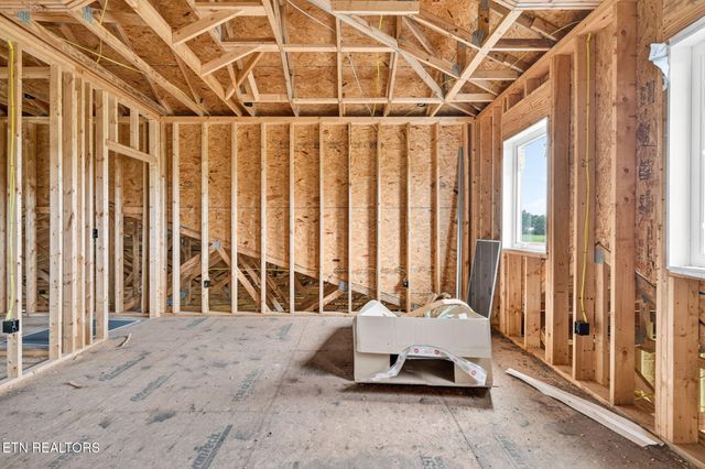 9391 Highway 127N, Crossville, TN 38571