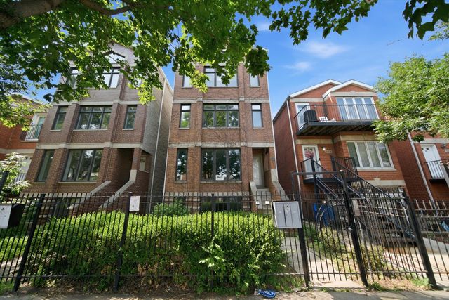 2527 W Harrison Street 2, Chicago, IL 60612