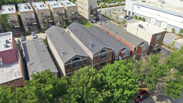 2527 W Harrison Street 2, Chicago, IL 60612