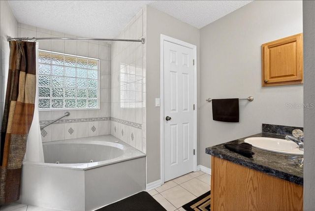 39 PRINCESS DOLORES LANE, Palm Coast, FL 32164