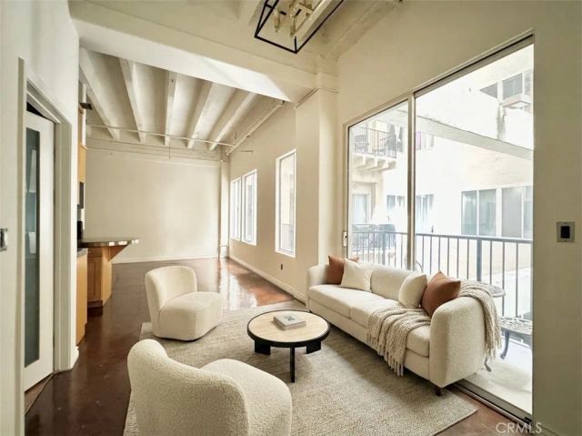 312 W 5th Street 521, Los Angeles, CA 90013