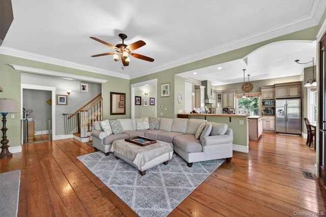 34 Sycamore Drive, Wallkill, NY 12589