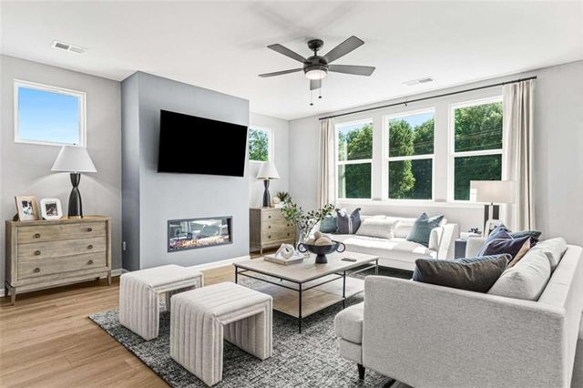 507 Grand Wehunt Drive, Hoschton, GA 30548