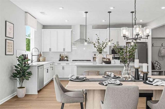 507 Grand Wehunt Drive, Hoschton, GA 30548