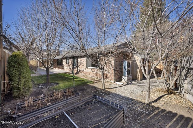 1215 Angels Camp Drive, Carson City, NV 89703