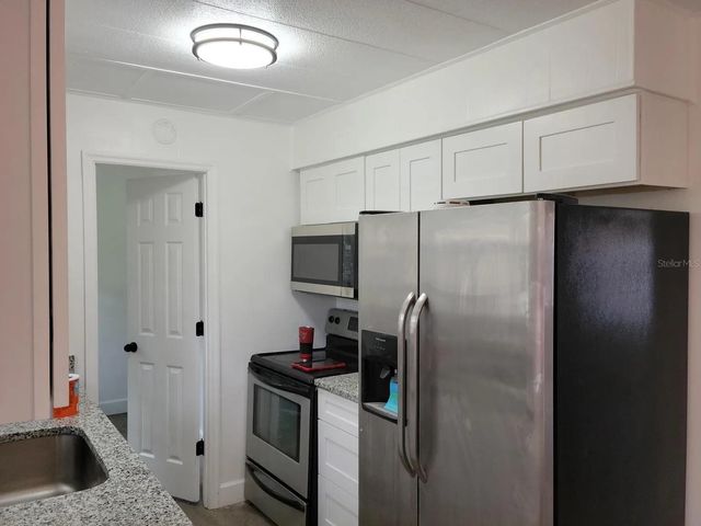 909 W CIRCLE STREET, Avon Park, FL 33825