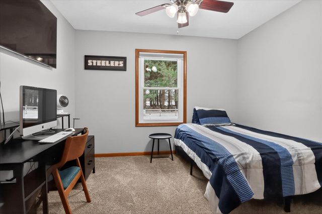 10076 Heather Lake Drive, Osceola, IN 46561