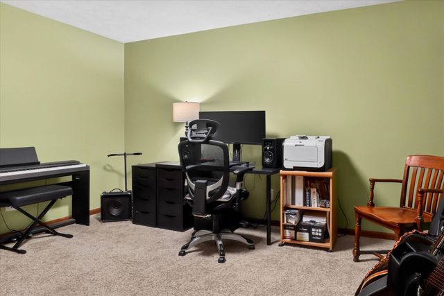 10076 Heather Lake Drive, Osceola, IN 46561