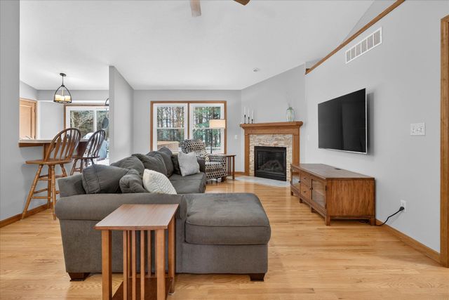 10076 Heather Lake Drive, Osceola, IN 46561