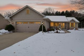 10076 Heather Lake Drive, Osceola, IN 46561