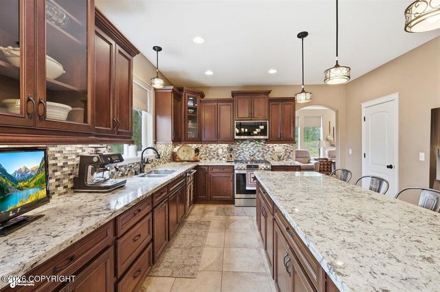 11655 E Kyrok Circle, Palmer, AK 99645