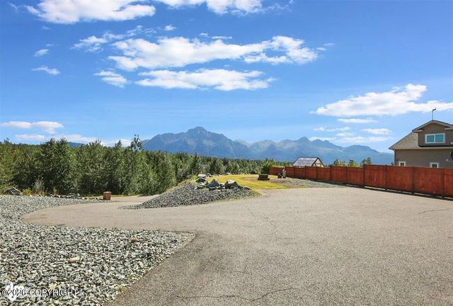 11655 E Kyrok Circle, Palmer, AK 99645