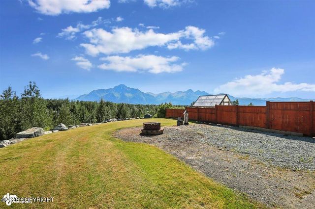 11655 E Kyrok Circle, Palmer, AK 99645