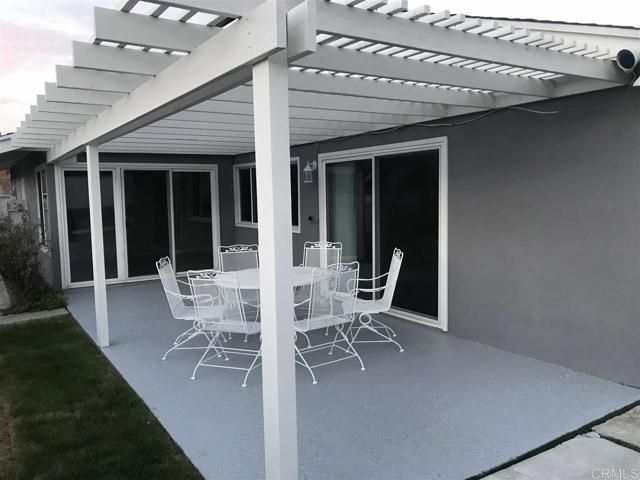 11417 Poblado Road, San Diego, CA 92127