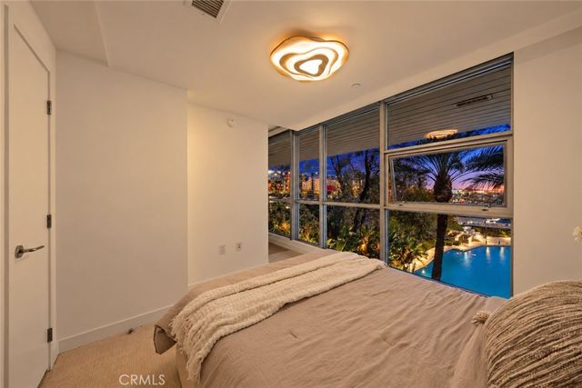 9 MacArthur Place N402, Santa Ana, CA 92707