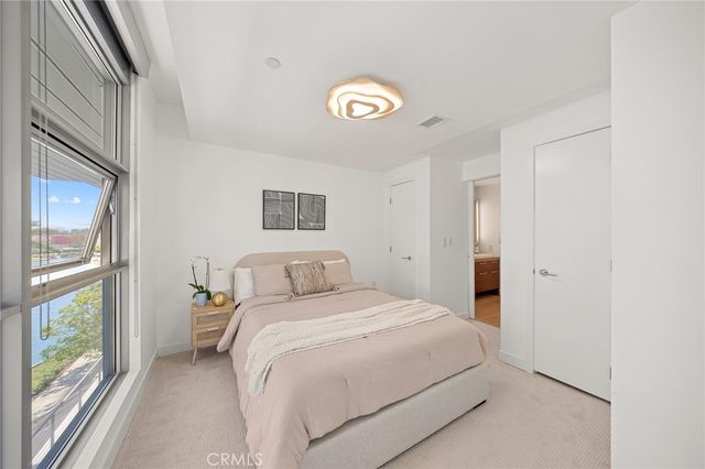 9 MacArthur Place N402, Santa Ana, CA 92707