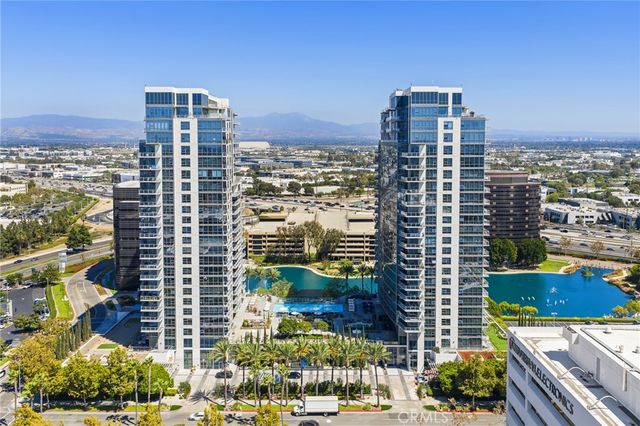 9 MacArthur Place N402, Santa Ana, CA 92707