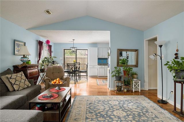 2409 Cottage Place, Greensboro, NC 27455