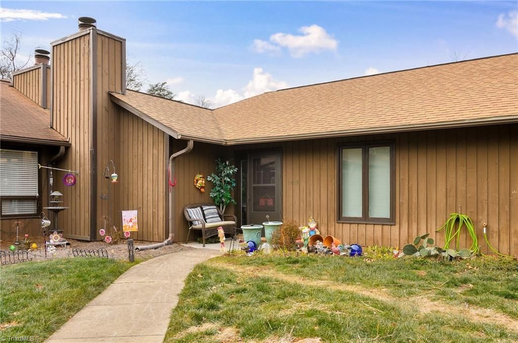 2409 Cottage Place, Greensboro, NC 27455