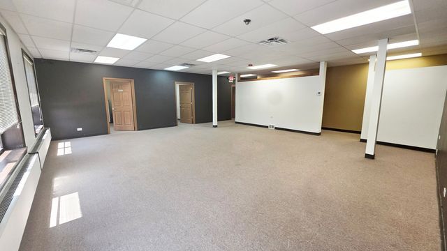 18300 Dixie Highway, Homewood, IL 60430