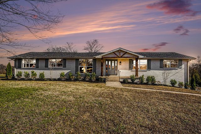 1616 Saundersville Ferry Rd, Mount Juliet, TN 37122