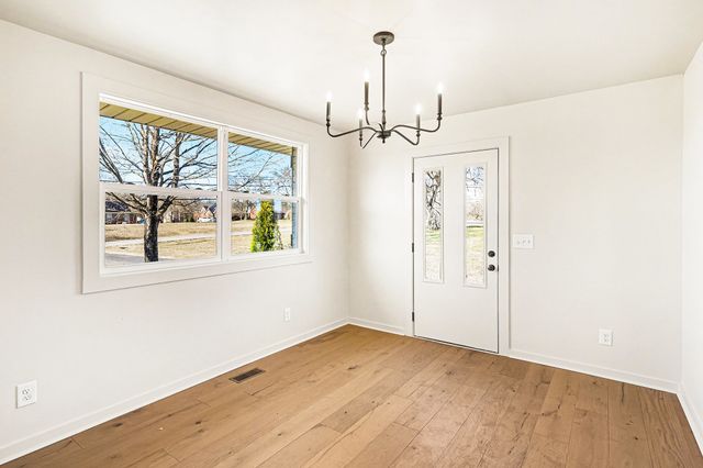 1616 Saundersville Ferry Rd, Mount Juliet, TN 37122