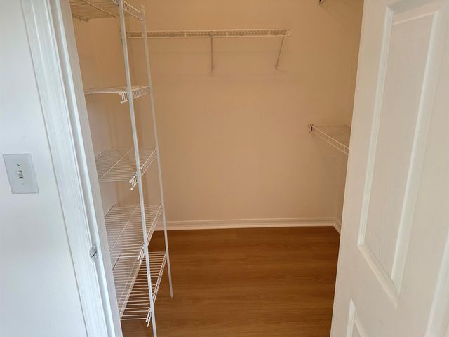 6410 Emerald Dunes Drive 105, West Palm Beach, FL 33411