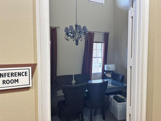 6410 Emerald Dunes Drive 105, West Palm Beach, FL 33411