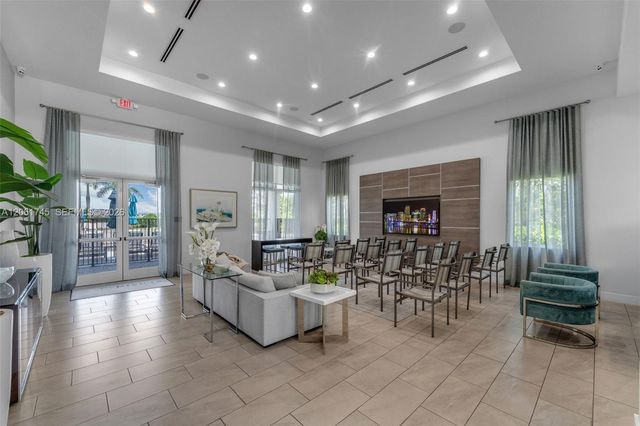 2660 SE 15th St, Homestead, FL 33035