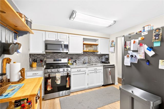 445 Lexington Dr, Hempfield Twp, PA 15601