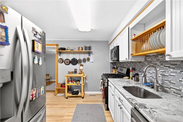 445 Lexington Dr, Hempfield Twp, PA 15601