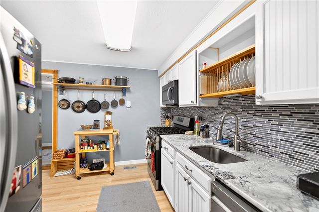 445 Lexington Dr, Hempfield Twp, PA 15601