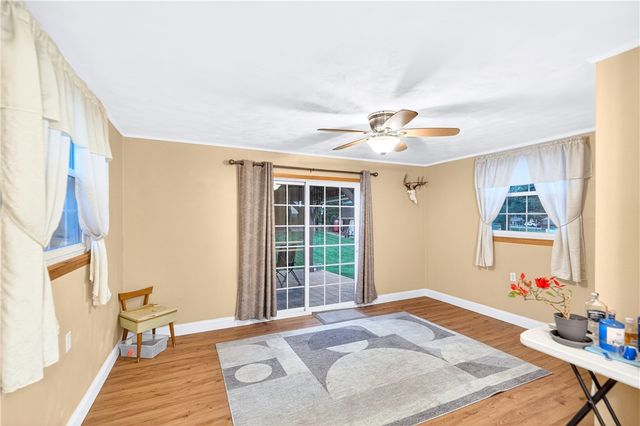 445 Lexington Dr, Hempfield Twp, PA 15601