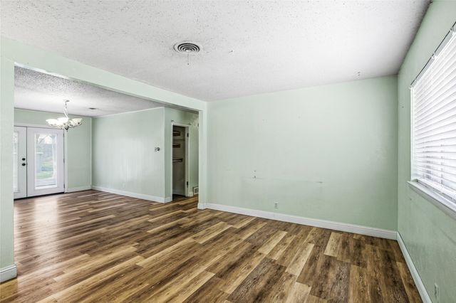 8712 Guadalupe Road, Fort Worth, TX 76116