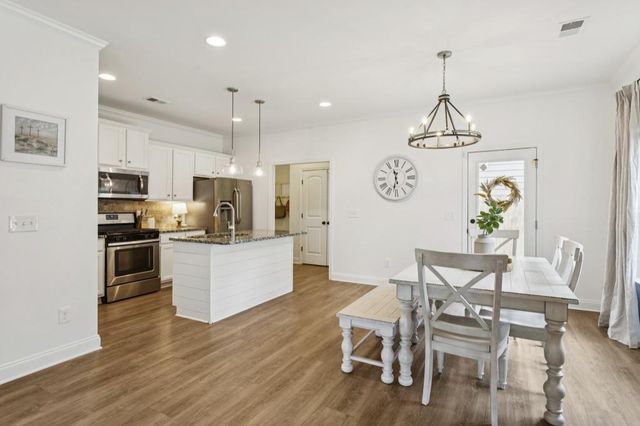 32 Parkmont Lane, Dallas, GA 30132