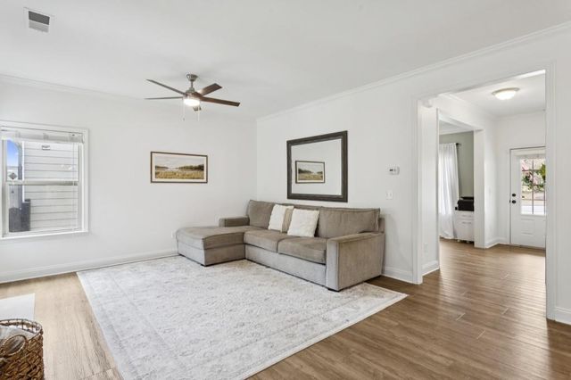 32 Parkmont Lane, Dallas, GA 30132