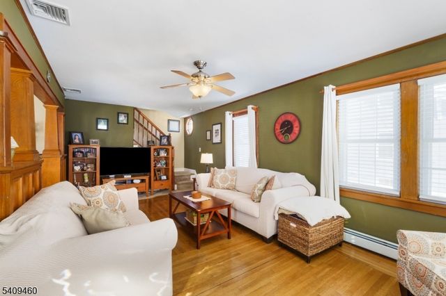 33 Meadow Ave, Wharton Boro, NJ 07885