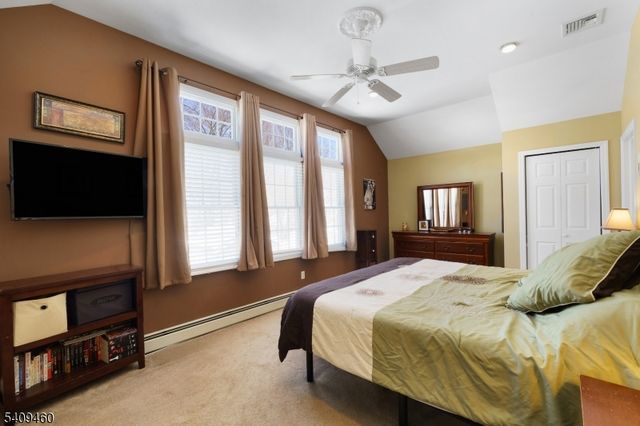 33 Meadow Ave, Wharton Boro, NJ 07885