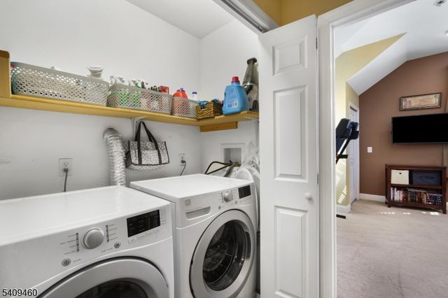 33 Meadow Ave, Wharton Boro, NJ 07885