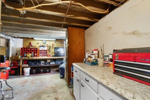 33 Meadow Ave, Wharton Boro, NJ 07885