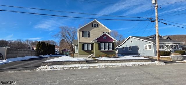 33 Meadow Ave, Wharton Boro, NJ 07885