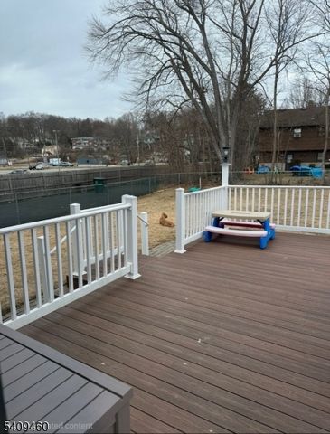 33 Meadow Ave, Wharton Boro, NJ 07885