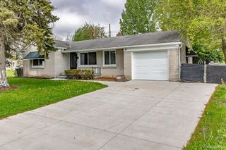 245 Broadway Street, Mount Clemens, MI 48043