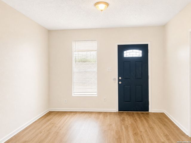 1203 LAMAR ST, San Antonio, TX 78202