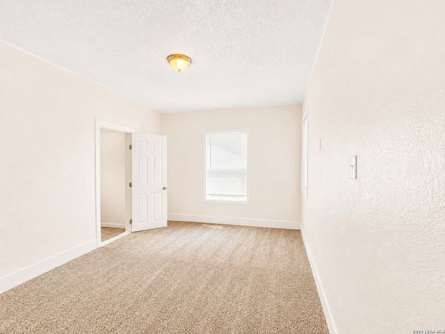 1203 LAMAR ST, San Antonio, TX 78202