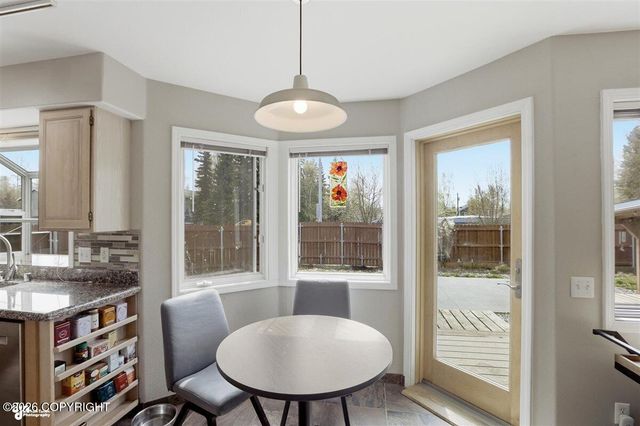 2548 Brook Hill Circle, Anchorage, AK 99516